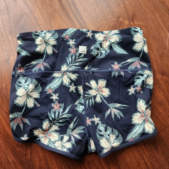 Vuori swim bottom - Picture 2 of 6